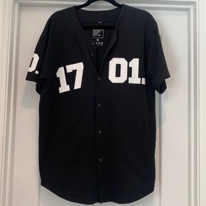 Vintage Style Detroit Baseball Tee - Size M. Worn as Oversized Small